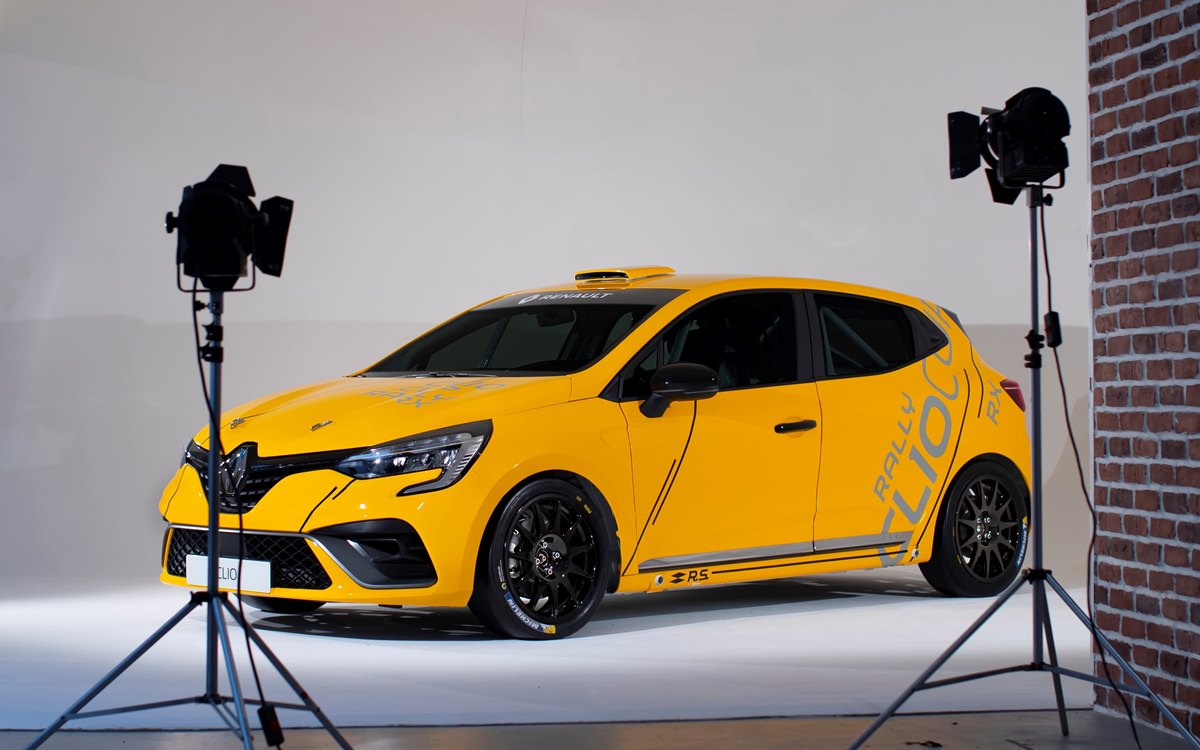Renault Clio Sport Racing: Tres en uno