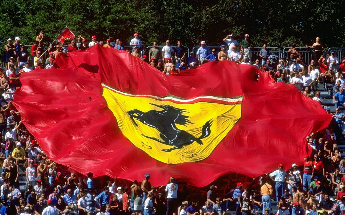 Ferrari bandera