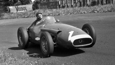 Juan Manuel Fangio tiene su lugar en el Salón de la Fama de la Industria Automotriz
