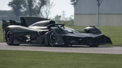prototipo de Aston Martin viral